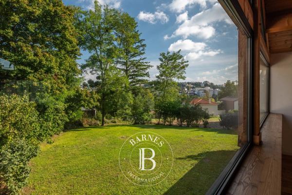 Écully, Maison 4 Chambres -  243 m² à vendre