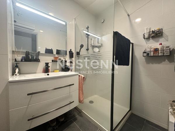 À vendre : Appartement 2 pièces à NICE, secteur Saint Roch