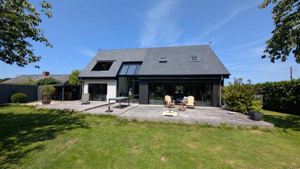 Maison d'architecte 5 pièce(s) 132 m2