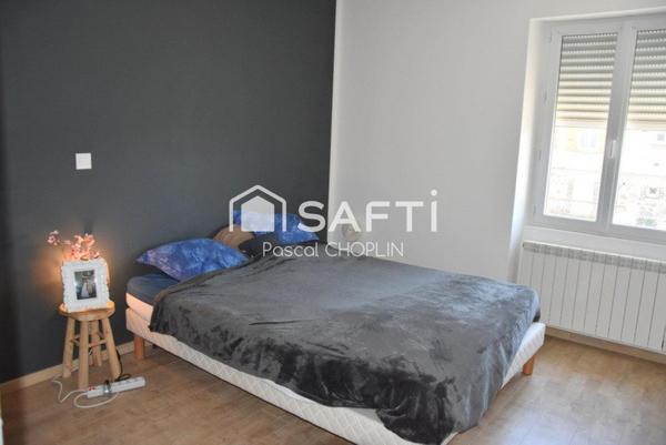 Espace intéreieur entièrement rénové avec goût