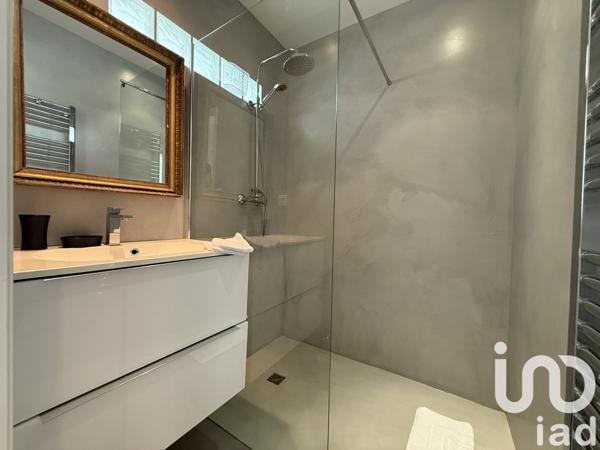 Maison à vendre 8 pièces 245 m² Suze-la-Rousse