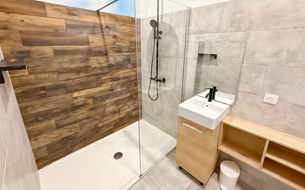 Maison à vendre    6 pièces •  Dompierre-sur-Mer