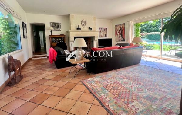 Propriete 8 pièce(s) 6 chambre(s) 235 m²