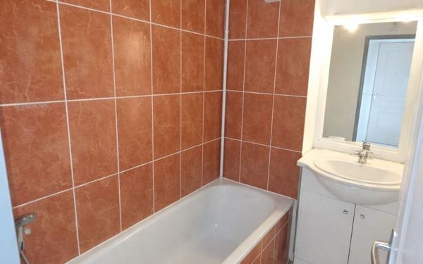 Appartement à vendre    3 pièces •  Agde