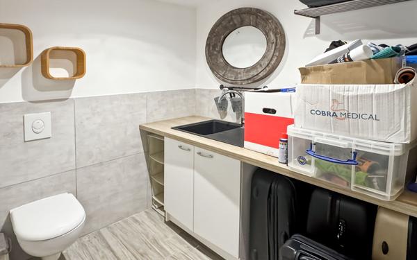 Maison à vendre    6 pièces • 152 m2 Saint-Raphaël