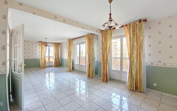 Appartement à vendre    3 pièces • 83,77 m2 Le Grand-Quevilly