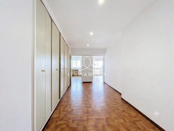 Appartement T4 avec balcon et garage proche du métro Cuire