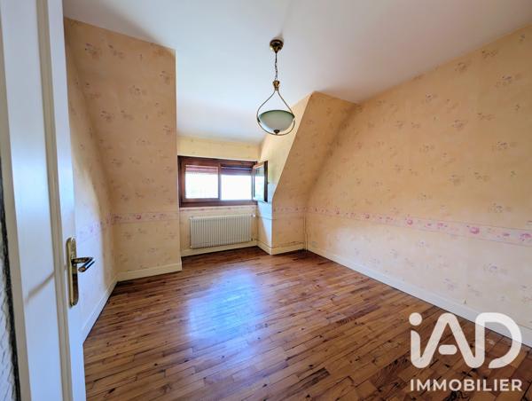 Maison à vendre 8 pièces 160,5 m² Houssen