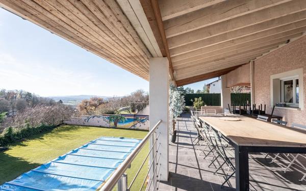 Maison à vendre    6 pièces •  Trévoux