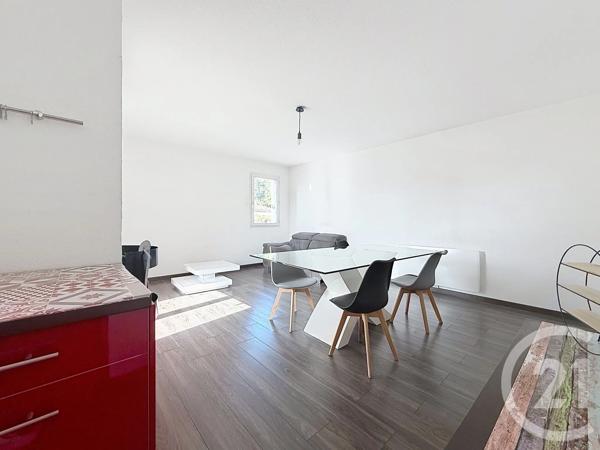 Appartement T2 à vendre  3 pièces - 49 m 2   LAVAUR  - 81