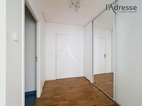 PUTEAUX/Domaine Lulli Studio de 39 m² avec cave