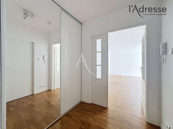 PUTEAUX/Domaine Lulli Studio de 39 m² avec cave