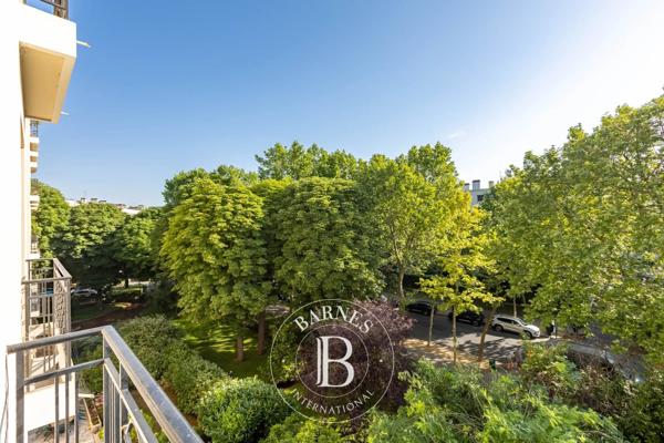 Neuilly-sur-Seine, Appartement 3 Chambres -  133 m² à vendre