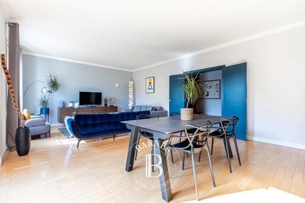Neuilly-sur-Seine, Appartement 3 Chambres -  133 m² à vendre