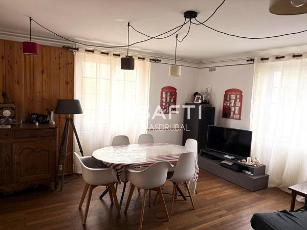 Belle maison de village en pierre avec jardin et garage St Cyprien