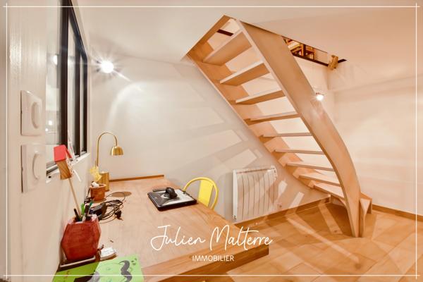 SAINT ETIENNE (42) - Exceptionnel LOFT de 165 m² avec 5 chambres et garage