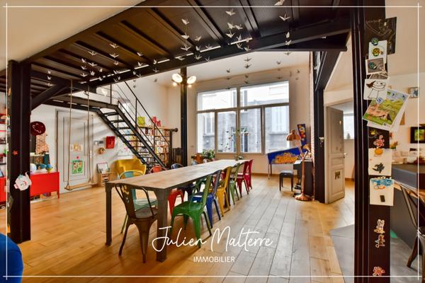 SAINT ETIENNE (42) - Exceptionnel LOFT de 165 m² avec 5 chambres et garage