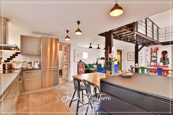 SAINT ETIENNE (42) - Exceptionnel LOFT de 165 m² avec 5 chambres et garage