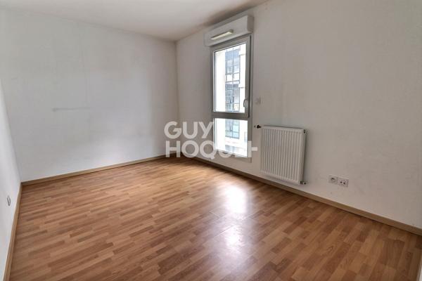 T2 récent avec balcon et stationnement secteur Jean Macé