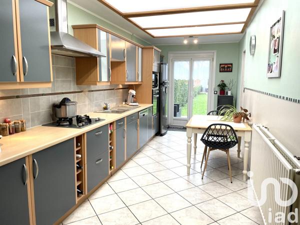 Maison de ville 3 pièces de 83 m² à Hem (59510)