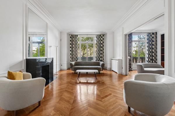 Location Appartement de luxe Neuilly-sur-Seine 8 Pièces 272.65 m²