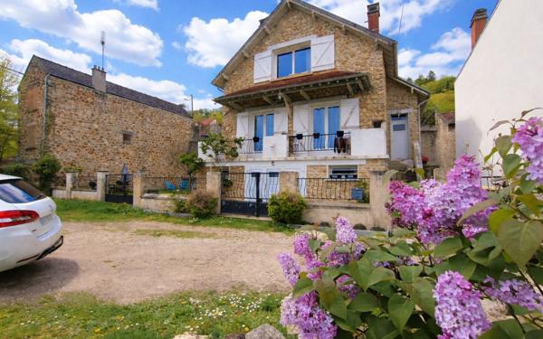 Maison à vendre    4 pièces •  Saâcy-sur-Marne