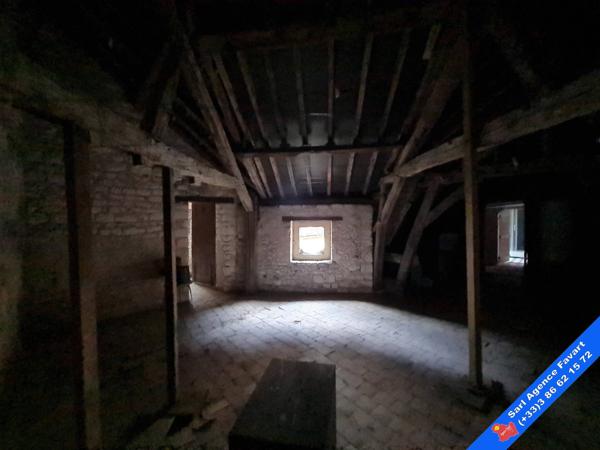 Immeuble à vendre à Joigny 89300