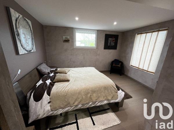 Appartement 6 pièces de 143 m² à Oyonnax (01100)