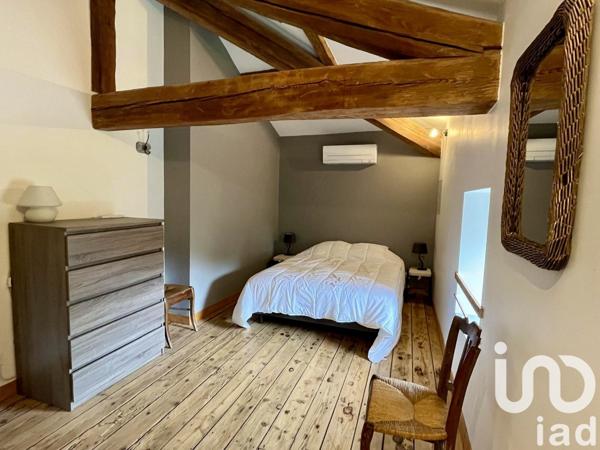 Ferme 9 pièces de 208 m² à Peaugres (07340)