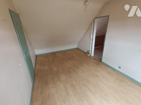 PROCHE CENTRE BOURG ET COMMERCES A PIED