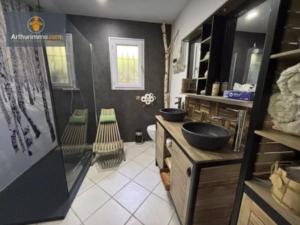 Vente                                                      Maison
                        
                     6 pièces                      146 m2                     à Marmande