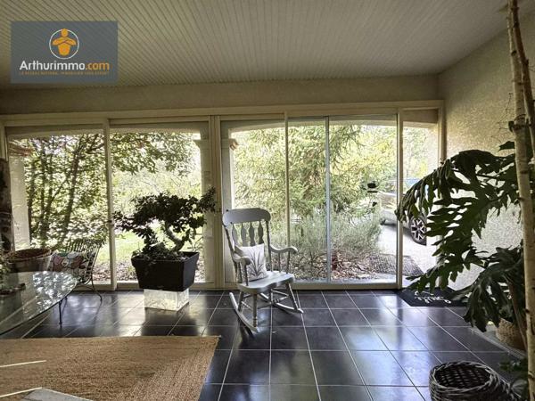 Vente                                                      Maison
                        
                     6 pièces                      146 m2                     à Marmande