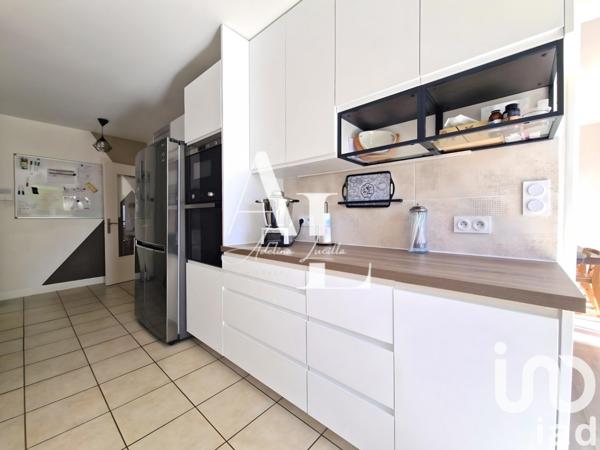 Appartement à vendre 5 pièces 95 m² Vélizy-Villacoublay