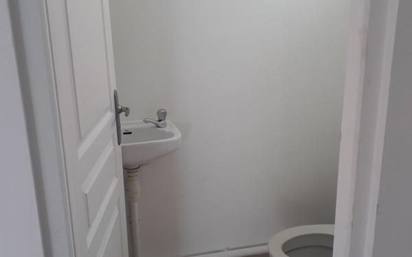 Appartement à louer    4 pièces •  Petit-Bourg