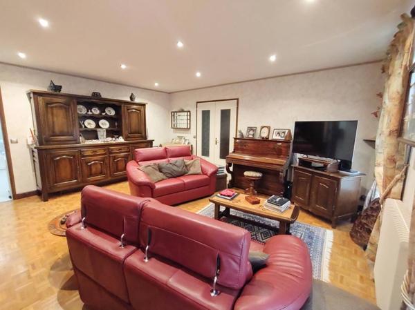 Maison à vendre 7 pièces de 181 m²