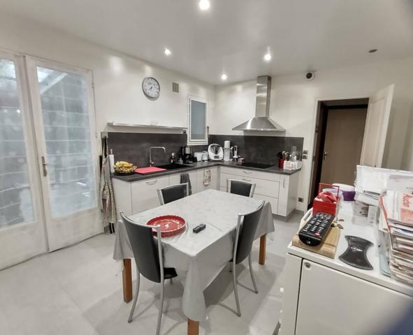 Maison à vendre 7 pièces de 181 m²