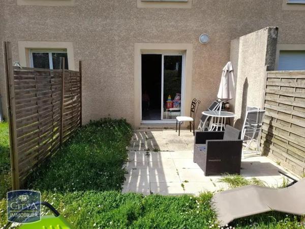 Maison à louer 4 pièces 78.86m² Montchanin (71210)