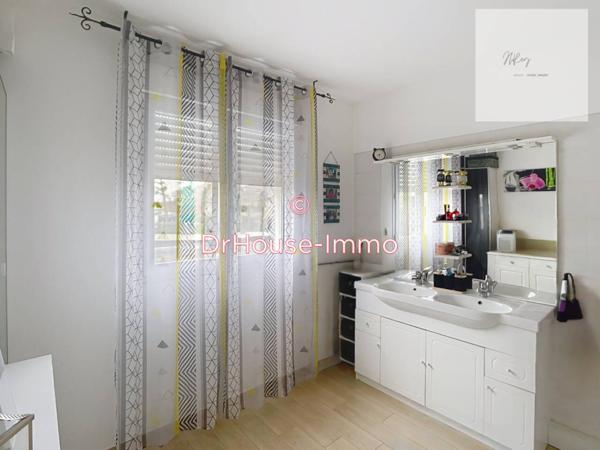 Maison à vendre 8 pièces de 198 m²