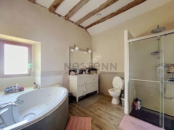 Vente belle maison de 178 m2, 6 chambres, avec studio indépendant, sur un terrain de plus de 650m2