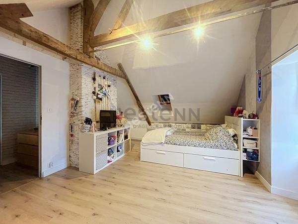Vente belle maison de 178 m2, 6 chambres, avec studio indépendant, sur un terrain de plus de 650m2