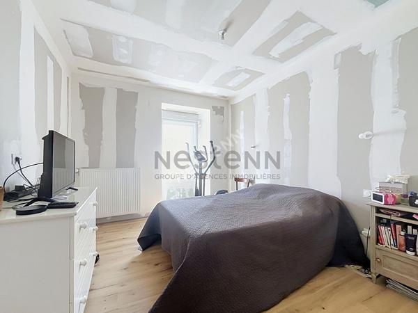 Vente belle maison de 178 m2, 6 chambres, avec studio indépendant, sur un terrain de plus de 650m2