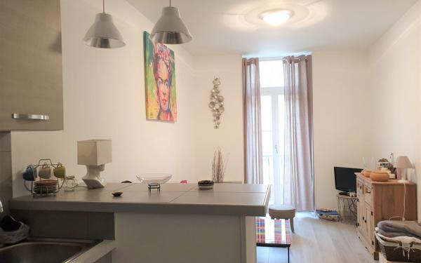 Appartement à louer    2 pièces •  Nice