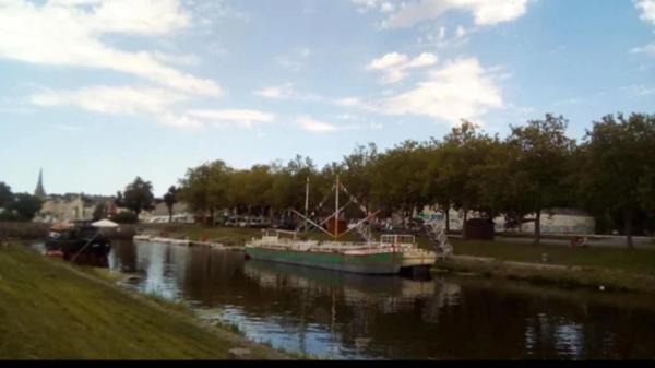 À vendre – Fonds de commerce restaurant traditionnel – Emplacement n°1 avec grand parking