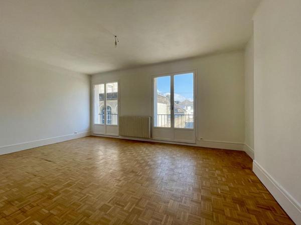 Appartement T3 lumineux et spacieux de presque 90 m2 - Centre-Ville Quimper
