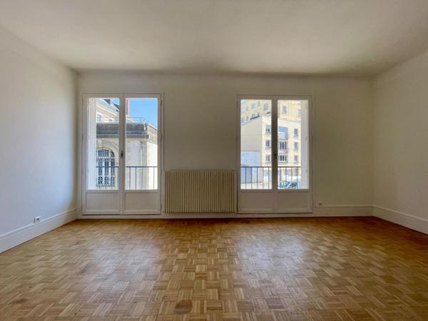 Appartement T3 lumineux et spacieux de presque 90 m2 - Centre-Ville Quimper