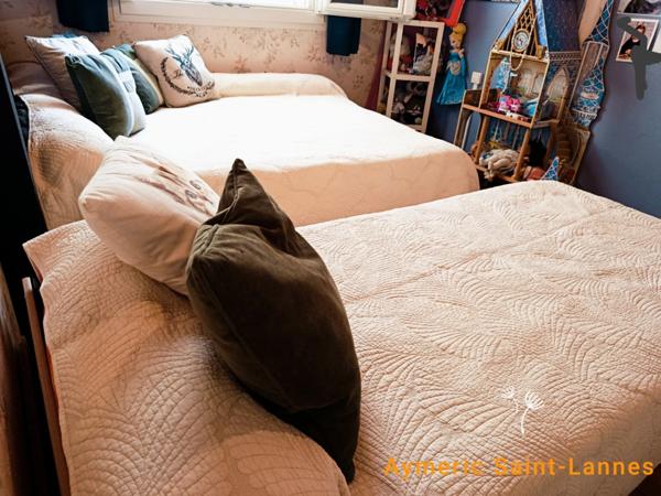 Centre ville: Maison, Deux Chambres, Jardin et Terrasse Couverte au Calme