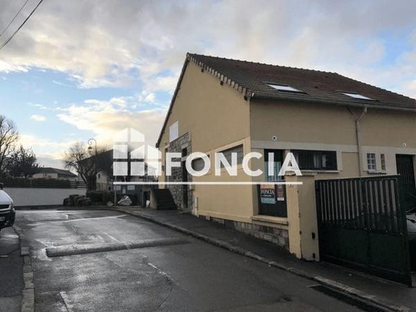 Location Studio 19.8 m² - 3 RUE ALEXANDRINE DESLANDES Bonneuil En France 95500