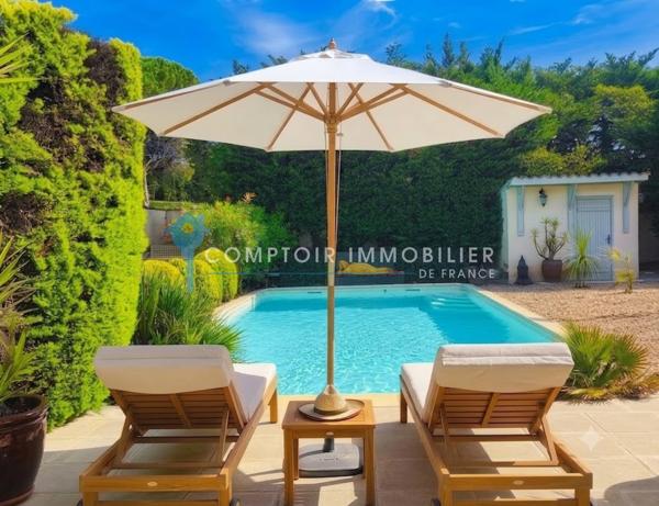 Propriete
                                                                                                                                                                                                                                                                                                                        13 pièce(s)                                                                                                                                                                                                          8 chambre(s)                                                                                                                                                                                                          380  m²