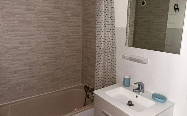 Appartement à vendre    2 pièces • 22,71 m2 Voiron