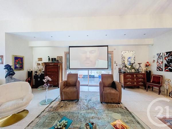 Appartement à vendre  8 pièces - 265,76 m2 LE PUY EN VELAY - 43